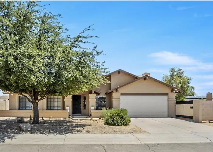 Spacious Stunning Ranch House, Hot-tub And Private Basketball Court, Near Westworld, Tpc Apartment *