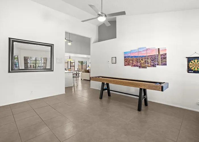 Apartment Spacious Stunning Ranch House, Hot-tub And Private Basketball Court, Near Westworld, Tpc *