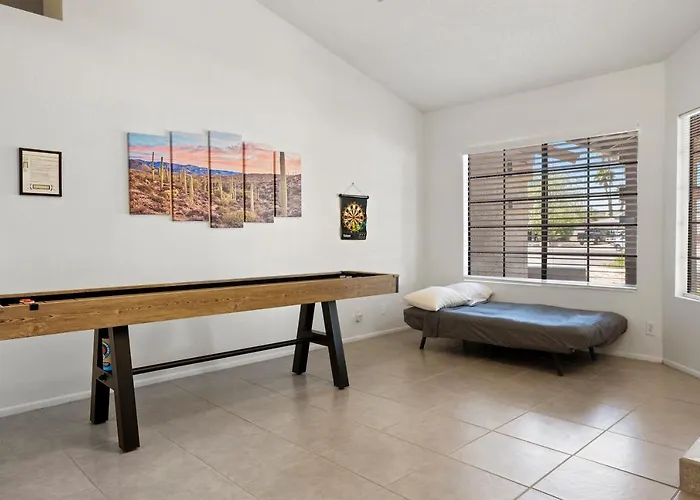 Spacious Stunning Ranch House, Hot-tub And Private Basketball Court, Near Westworld, Tpc Apartment Scottsdale
