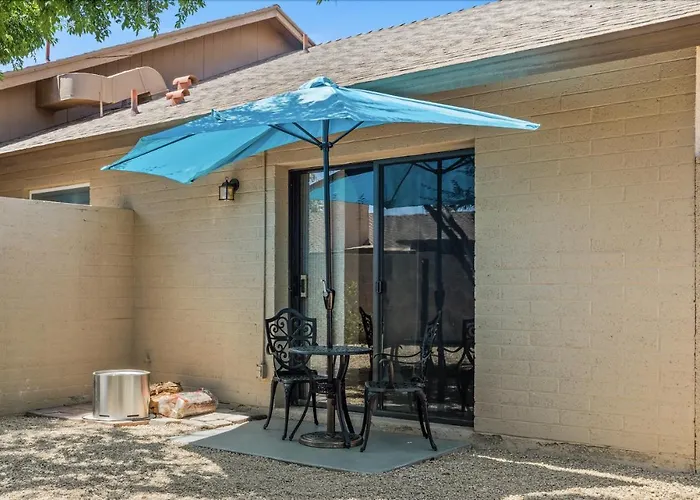 Spacious Stunning Ranch House, Hot-tub And Private Basketball Court, Near Westworld, Tpc * Scottsdale