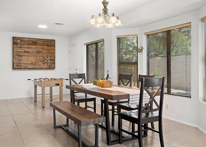Apartment Spacious Stunning Ranch House, Hot-tub And Private Basketball Court, Near Westworld, Tpc *