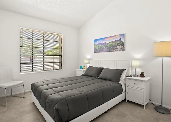 Spacious Stunning Ranch House, Hot-tub And Private Basketball Court, Near Westworld, Tpc * Scottsdale