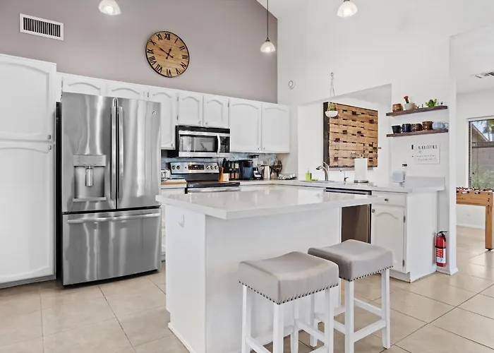 Spacious Stunning Ranch House, Hot-tub And Private Basketball Court, Near Westworld, Tpc Apartment *